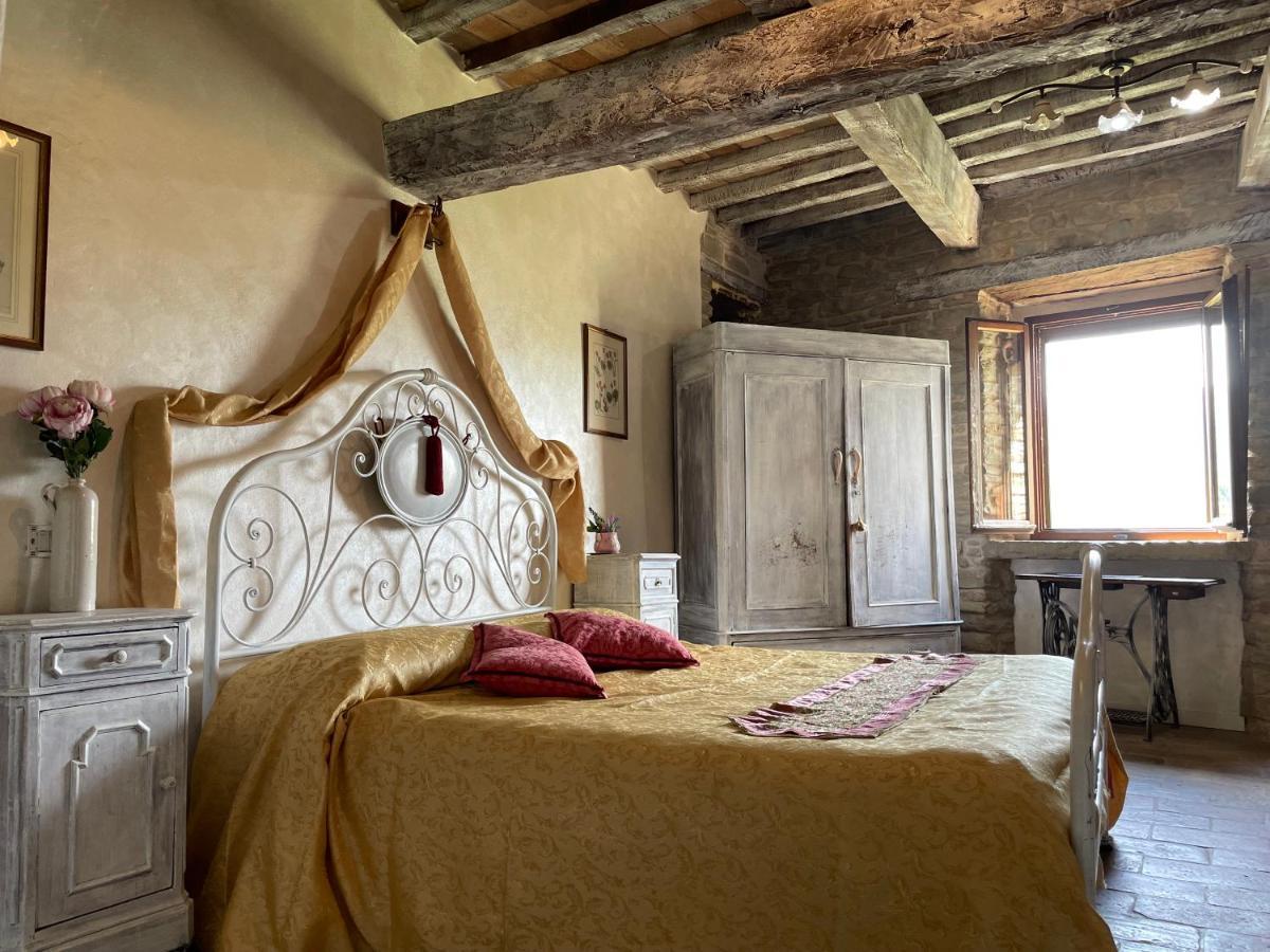 Agriturismo Biologico Castello Della Pieve Mercatello sul Metauro Екстер'єр фото