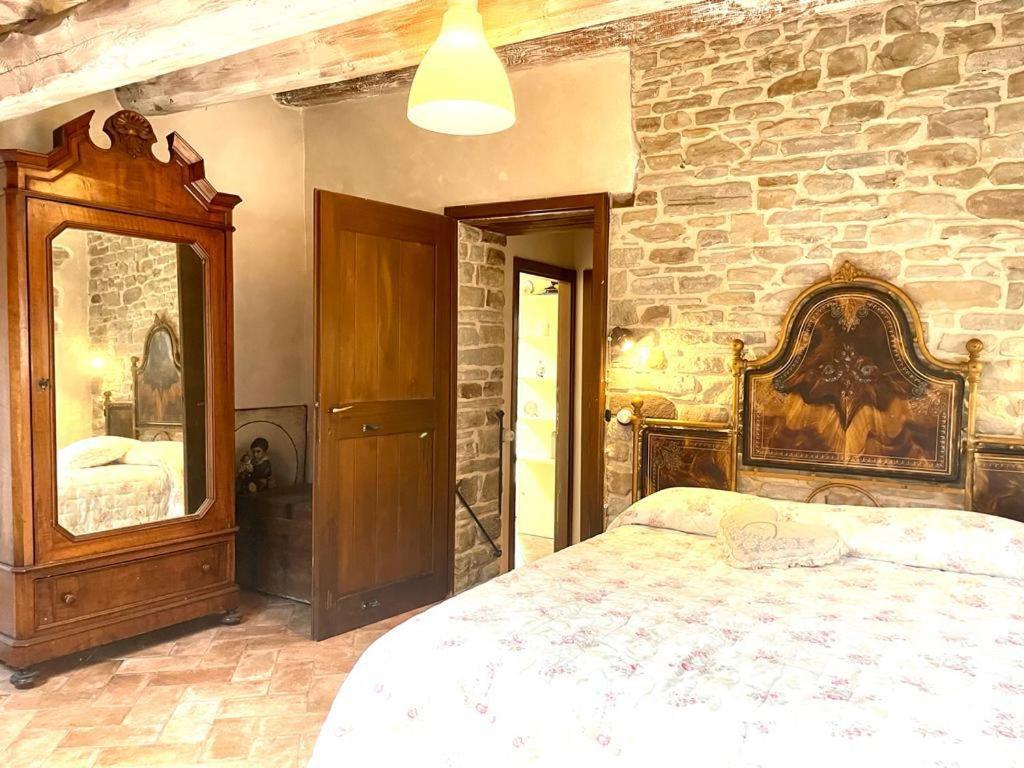 Agriturismo Biologico Castello Della Pieve Mercatello sul Metauro Екстер'єр фото